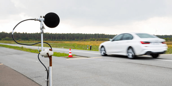 Comparatif pneus été : test bruit par AutoZeitung