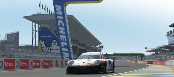 24h du Mans en circuit virtuel : Michelin fait du esport en compétition