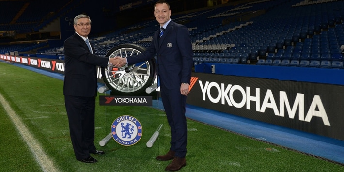 Annonce officielle du partenariat, M. Noji de Yokohama et John Terry du Chelsea FC
