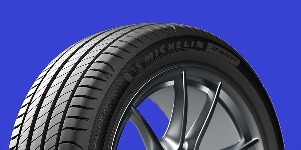 Close-up of Michelin Primacy 4 tire